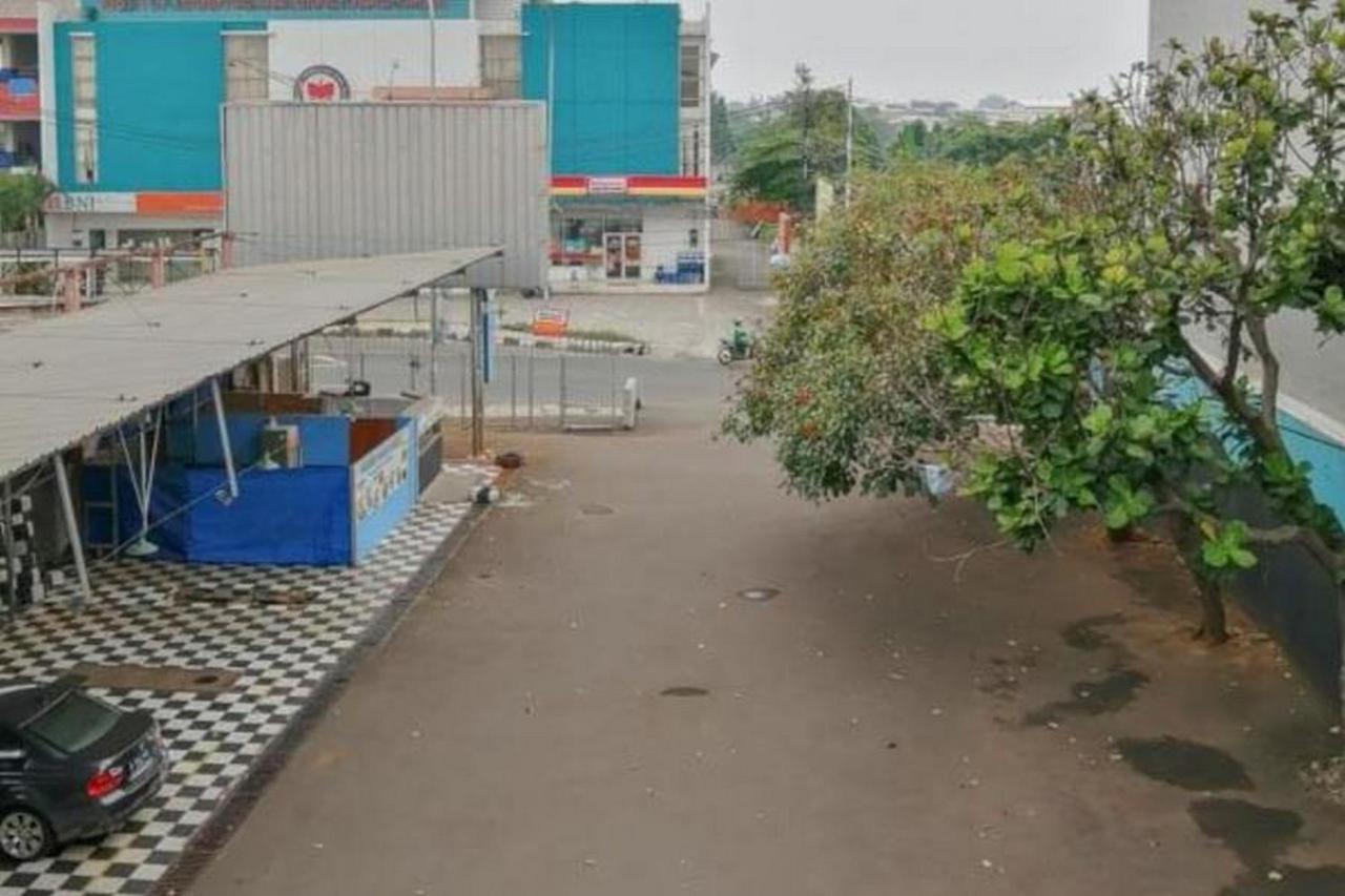 Laponca Residence Pondok Cabe Syariah Redpartner Buaran Exterior foto